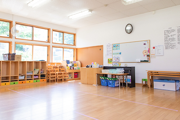 保育室(幼稚園棟)